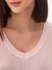 Thin knitted jumper with V-neck collar. Pink