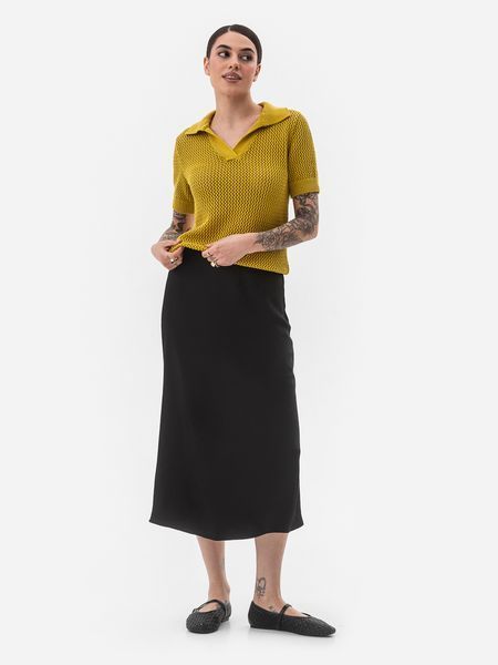 Women's knitted polo jumper. Mustard