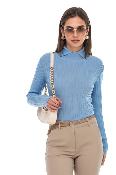 Women's turtleneck with stylish collar. Collar: Light blue