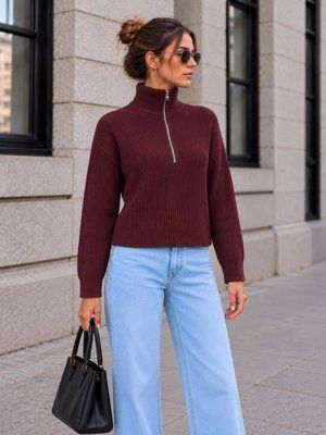 Zip-neck sweater. Burgundy 42-44