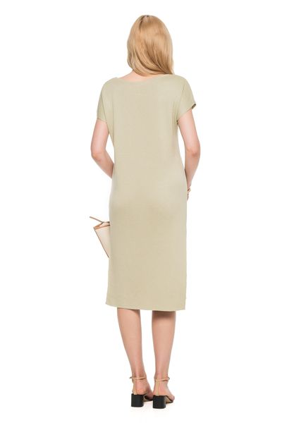 Loose knitted eco-dress with boat neckline. Color: Olive