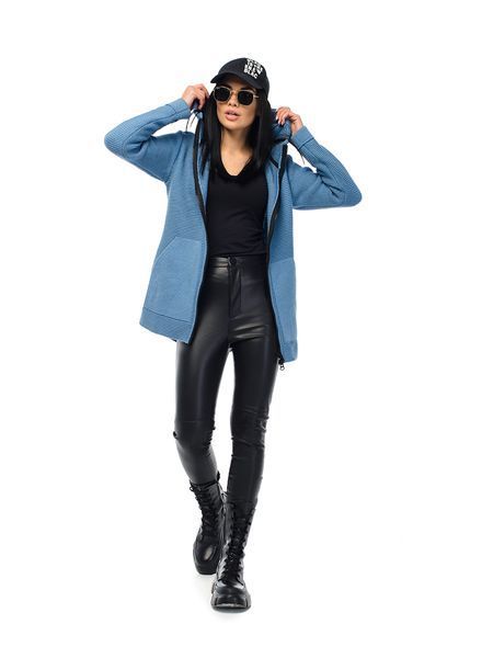 Cropped knit cardigan. Color: Jeans