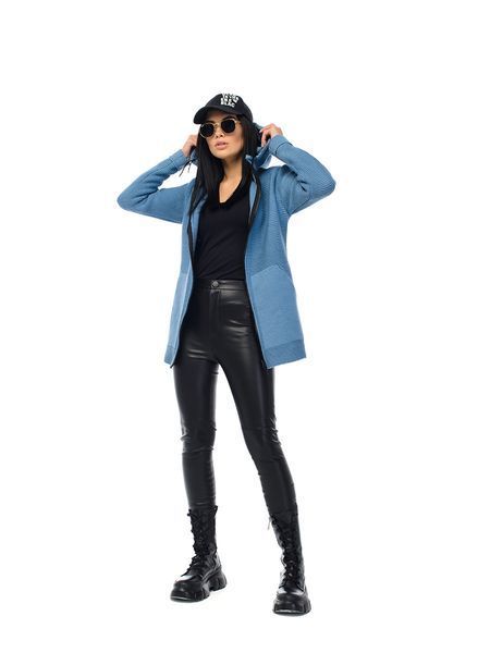 Cropped knit cardigan. Color: Jeans