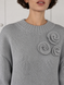 Sweater with volumetric floral details. Gray 42-46