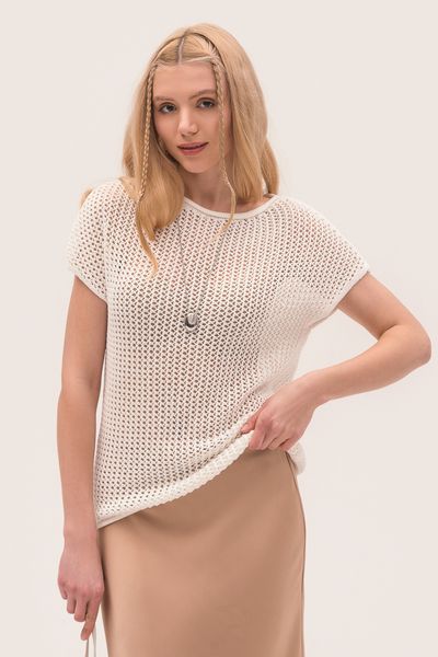 Women's fishnet sleeveless eco-jumper. Color: Milk